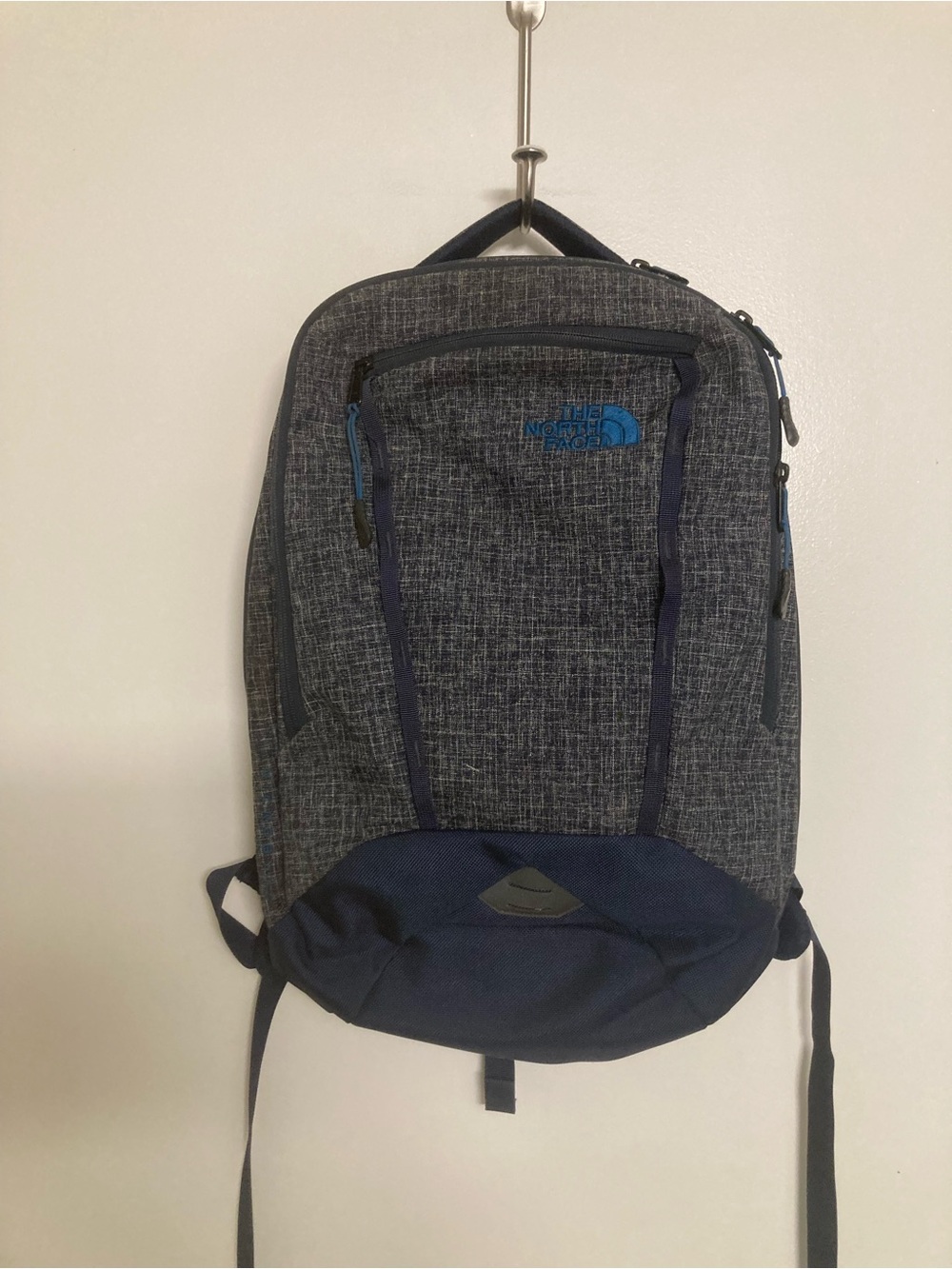 The North Face Heathered Gray & Navy laptop Backpack